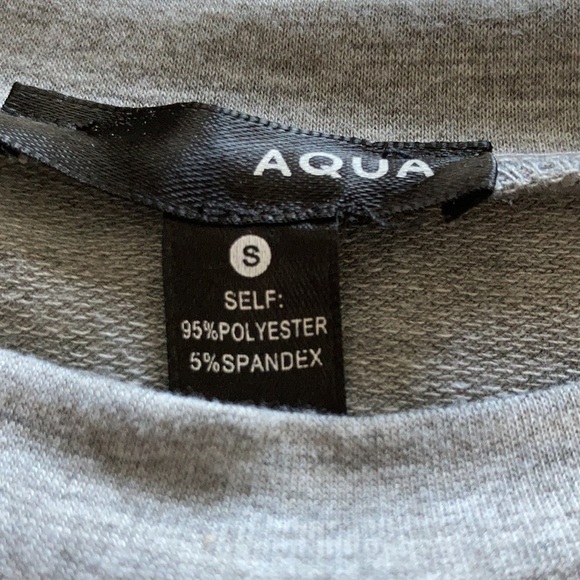 Aqua Open Elbow Ruffled Sweatshirt size S - Picture 5 of 5